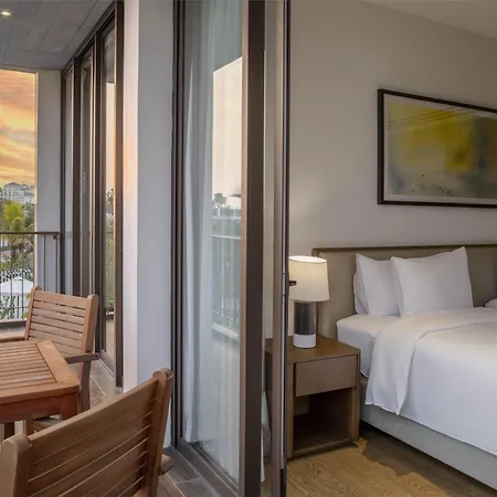 Oakwood Ha Long Hotel Exterior photo