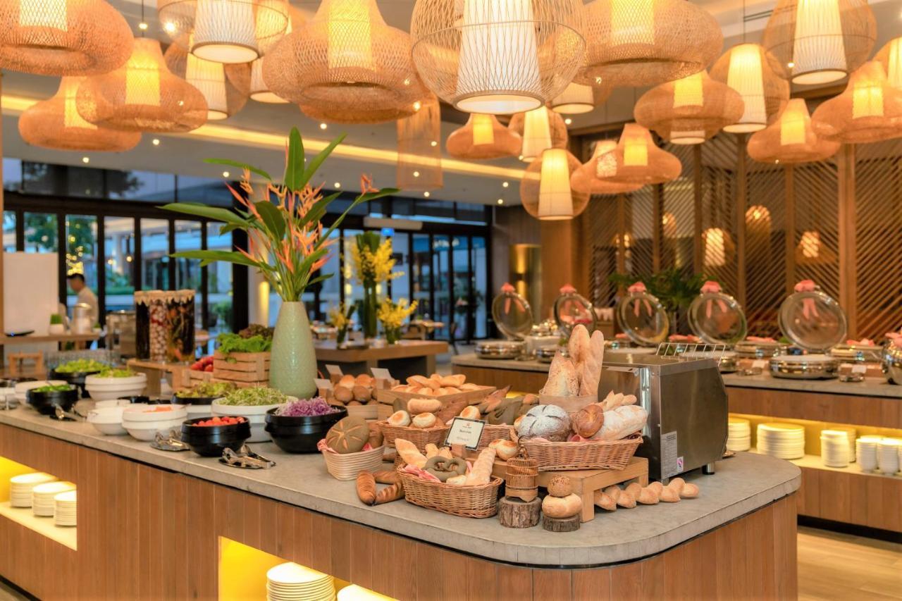 Oakwood Resort Ha Long