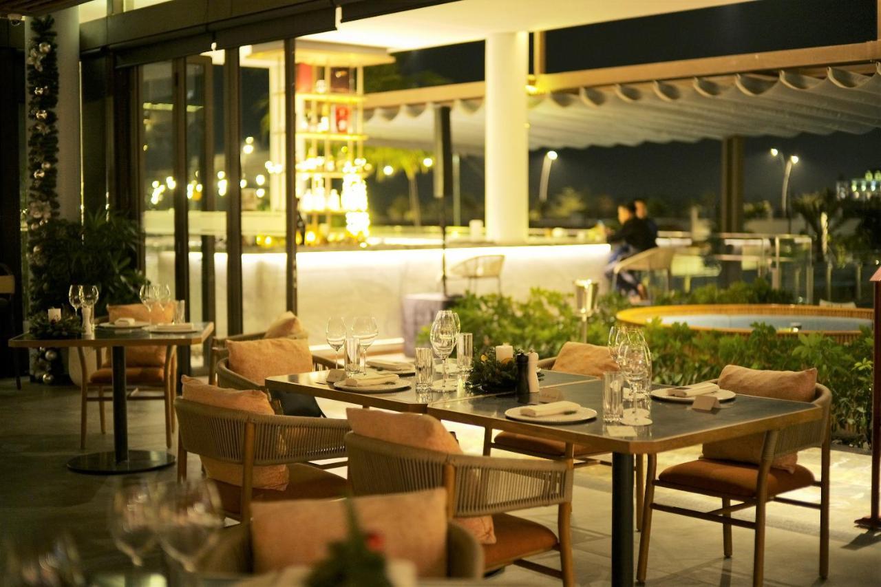 Oakwood Resort Ha Long